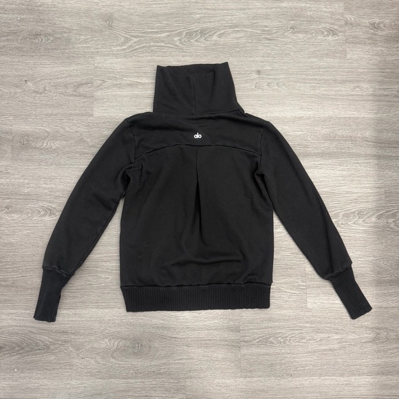 ALO Haze Long Sleeve Sweatshirt in Black Size Small - Picture 4 of 7